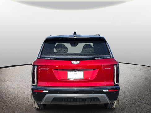 Certified 2026 Cadillac Vistiq Sport w/ LPO, Floor Liner Package image 24