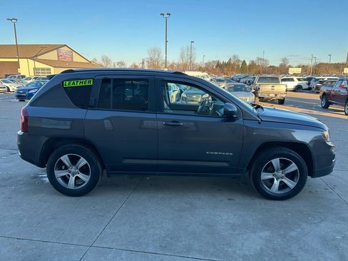 Used 2017 Jeep Compass High Altitude image 4
