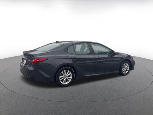 Used 2025 Toyota Camry LE image 15