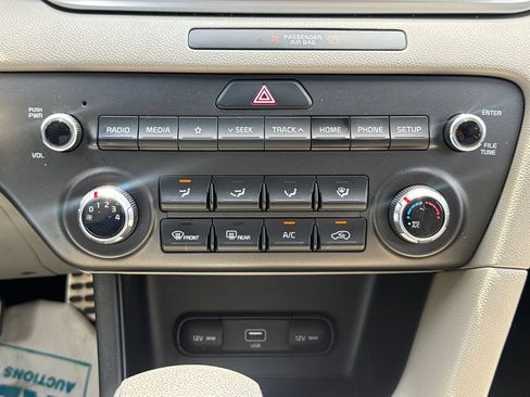 Used 2020 Kia Sportage S w/ S FWD Sunroof Package image 24