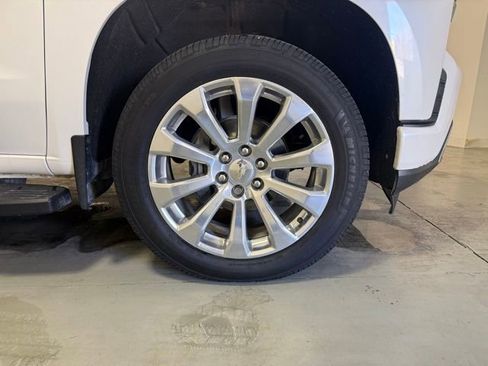 Certified 2021 Chevrolet Silverado 1500 High Country image 30