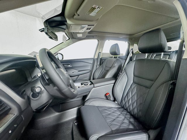 New 2026 Nissan Rogue Platinum w/ Tech Package AWD/4WD image 19