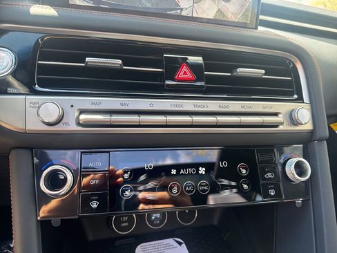 New 2026 Genesis G70 3.3T Prestige AWD/4WD image 22