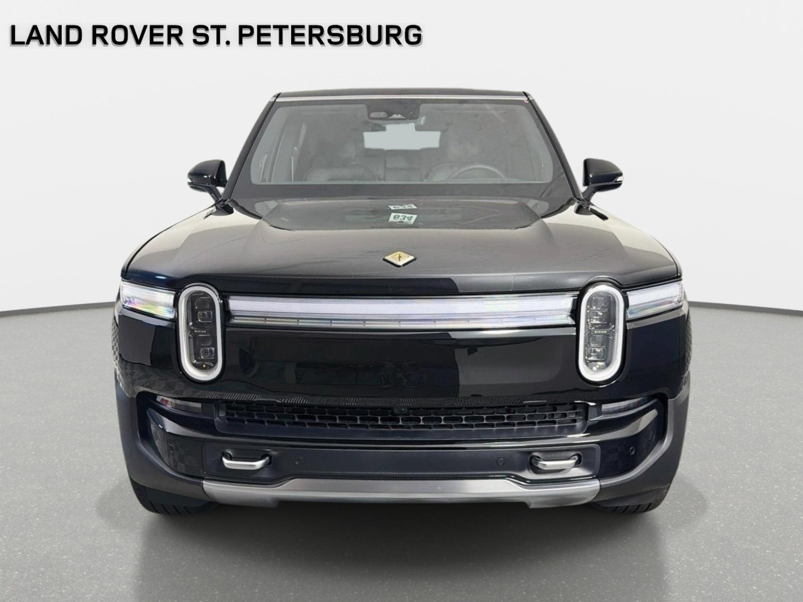 Used 2026 Rivian R1S Adventure Tri AWD/4WD image 2