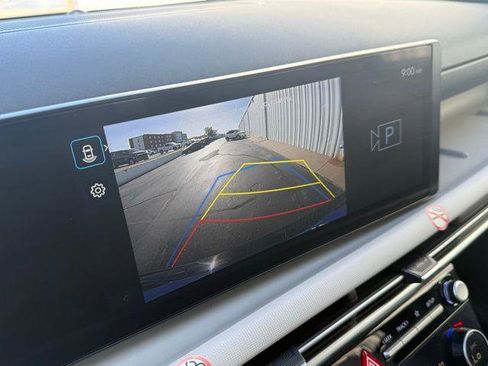 Used 2025 Hyundai Tucson SEL image 14