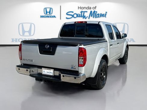 Used 2018 Nissan Frontier SV w/ Value Truck Package image 7