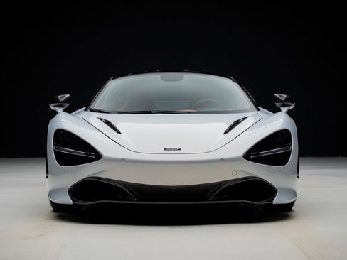 Used 2018 McLaren 720S image 7