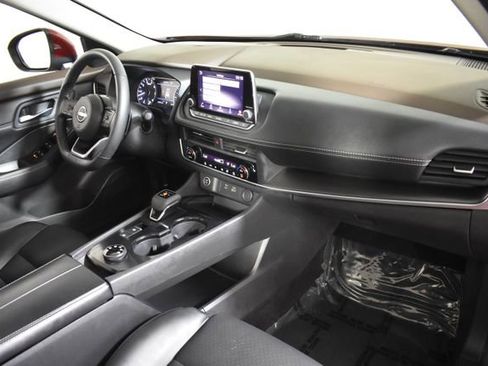 Certified 2023 Nissan Rogue SV w/ SV Premium B Package AWD/4WD image 36