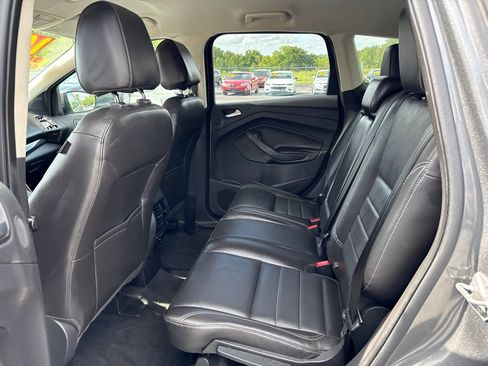 Used 2014 Ford Escape Titanium w/ Equipment Group 401A AWD/4WD image 10