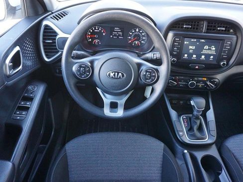 Used 2021 Kia Soul S FWD image 35