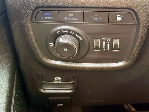 Certified 2022 Jeep Grand Cherokee Limited 4xe AWD/4WD image 24