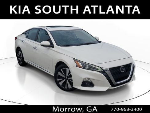 Used 2019 Nissan Altima 2.5 SV FWD image 1