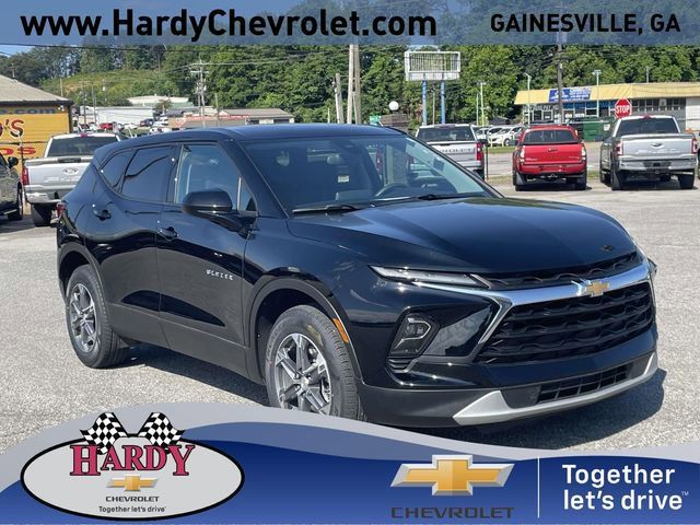 Certified 2025 Chevrolet Blazer LT AWD/4WD image 1