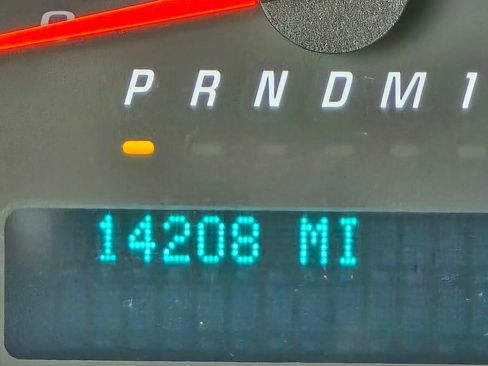 Used 2025 Chevrolet Express 3500 LT w/ LT Preferred Equipment Group RWD image 16