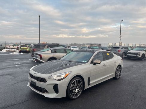 Used 2022 Kia Stinger GT2 w/ Red Interior Color Package image 7