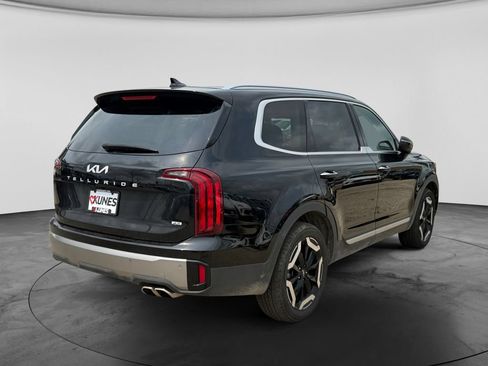 Used 2025 Kia Telluride S AWD/4WD image 10
