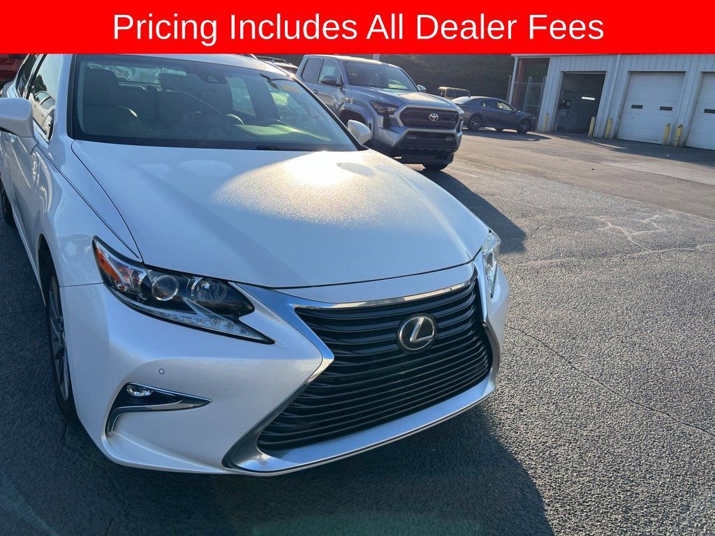 Used 2018 Lexus ES 350 w/ Premier Package FWD image 16