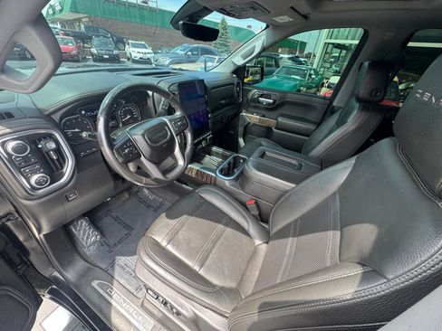 Used 2019 GMC Sierra 1500 Denali image 3