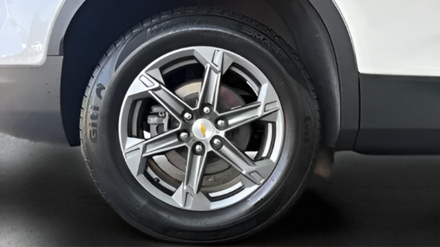 Used 2024 Chevrolet Blazer LT AWD/4WD image 40