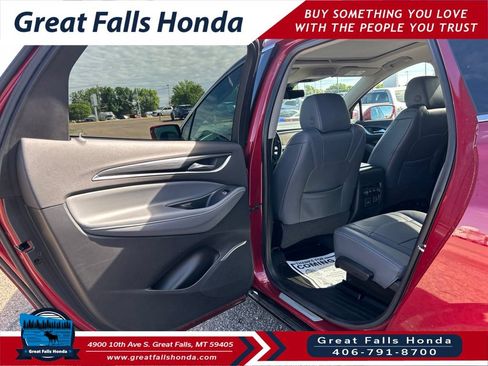 Used 2019 Buick Enclave Essence w/ Experience Buick Package AWD/4WD image 19