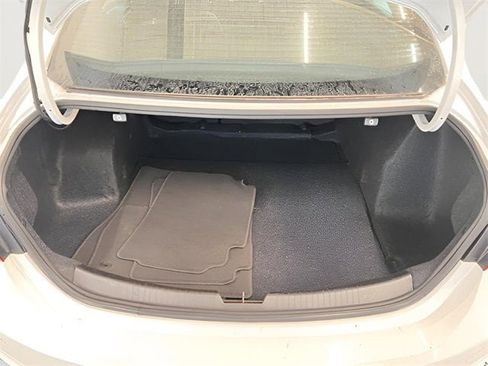 Certified 2024 Chevrolet Malibu LT image 24