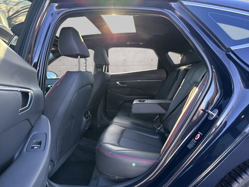 Used 2023 Hyundai Sonata SEL Plus w/ Cargo Package image 9