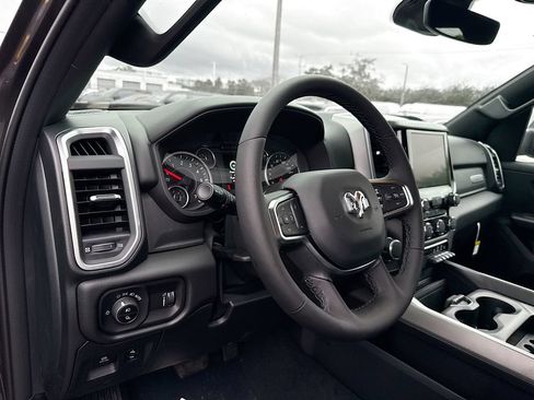 New 2026 RAM 1500 Big Horn AWD/4WD image 9