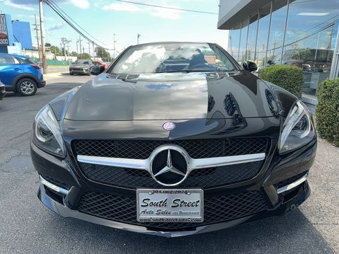 Used 2014 Mercedes-Benz SL 550 image 32