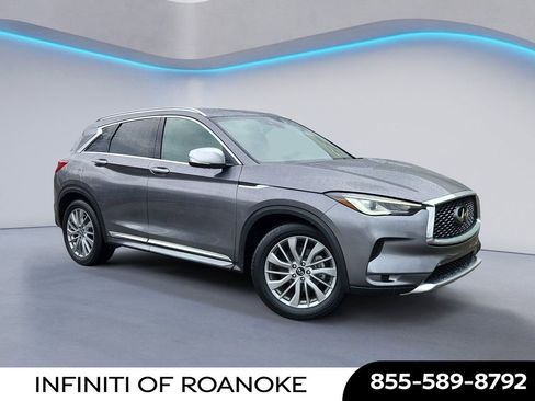 Used 2025 INFINITI QX50 Luxe w/ Accent Package AWD/4WD image 1