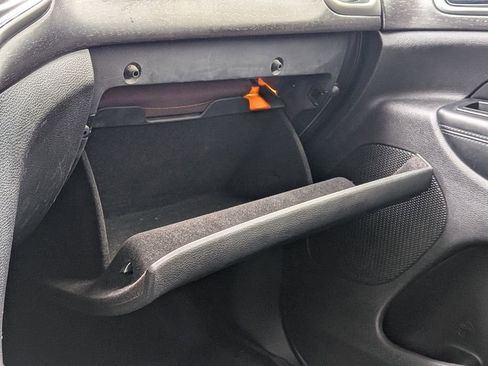 Used 2018 Jeep Grand Cherokee Altitude image 24