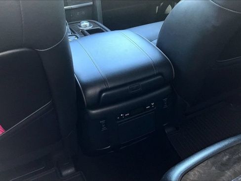 Used 2023 Nissan Armada Platinum w/ Captain's Chairs Package AWD/4WD image 24
