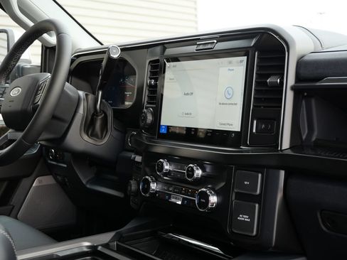 New 2026 Ford F250 Lariat w/ Lariat Premium Package AWD/4WD image 14