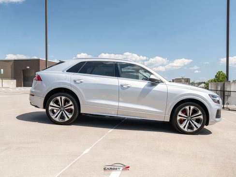 Used 2019 Audi Q8 Prestige AWD/4WD image 8