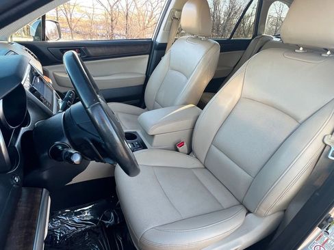 Used 2015 Subaru Outback 3.6R Limited image 26