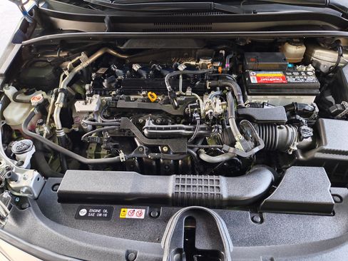 Used 2021 Toyota Corolla XSE FWD image 32