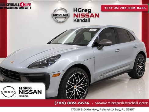 Used 2024 Porsche Macan AWD/4WD image 1