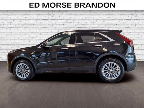 Certified 2025 Cadillac XT4 Premium Luxury FWD image 2