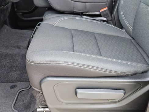 New 2026 RAM 1500 Express image 24