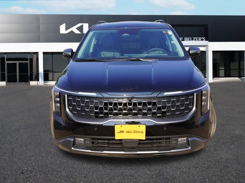 New 2027 Kia Carnival SX w/ Dark Edition Package FWD image 8