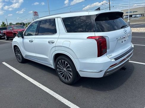 Used 2023 Hyundai Palisade Calligraphy w/ Winter Package AWD/4WD image 12