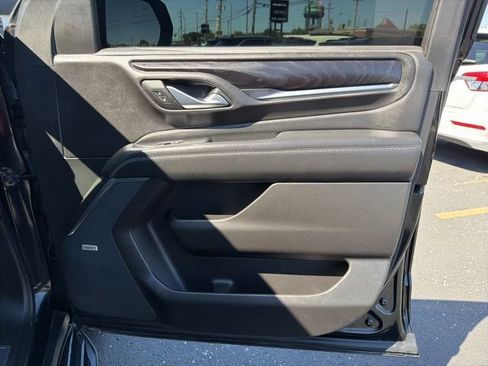 Used 2021 GMC Yukon XL Denali AWD/4WD image 22