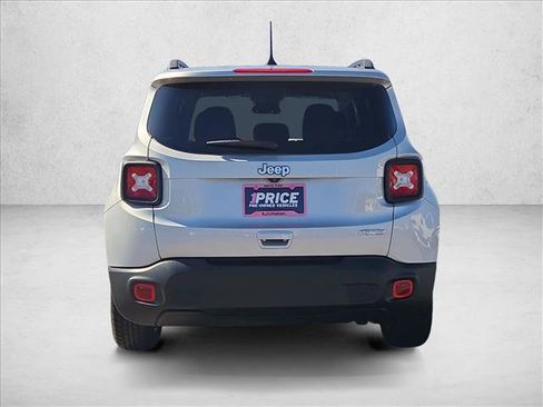 Used 2020 Jeep Renegade Latitude FWD image 7