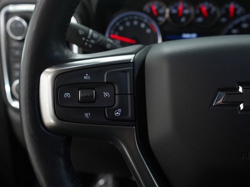 Used 2020 Chevrolet Silverado 1500 RST image 25