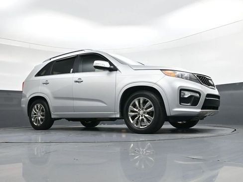 Used 2012 Kia Sorento SX w/ SX Premium Pkg image 28