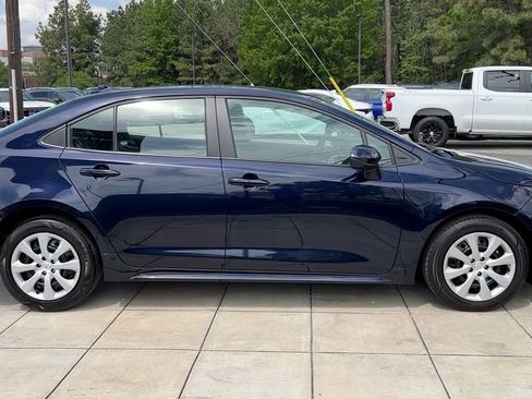 Used 2024 Toyota Corolla LE image 15