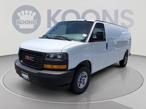 New 2026 GMC Savana 3500 Extended w/ Driver Convenience Package RWD image 1