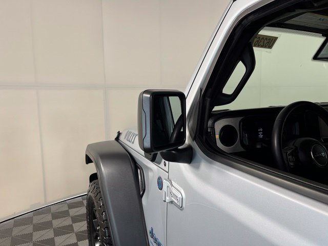 Used 2024 Jeep Wrangler Unlimited AWD/4WD image 14