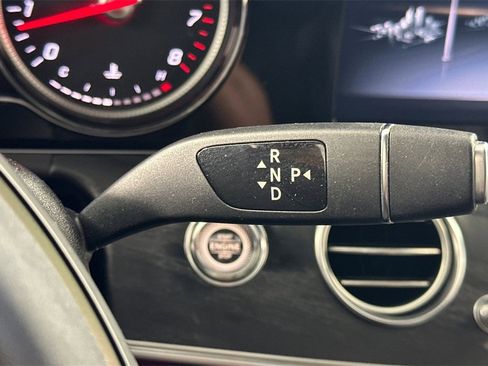 Certified 2018 Mercedes-Benz E 300 image 24