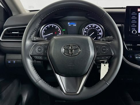 Used 2024 Toyota Camry SE FWD image 18