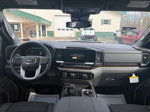 New 2026 GMC Sierra 1500 Elevation w/ Preferred Package AWD/4WD image 14